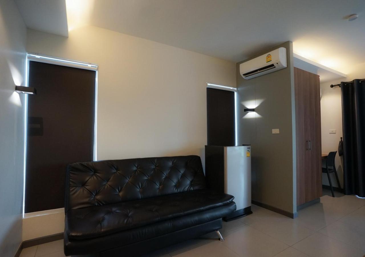 The Zleep Chonburi Hotel Екстериор снимка