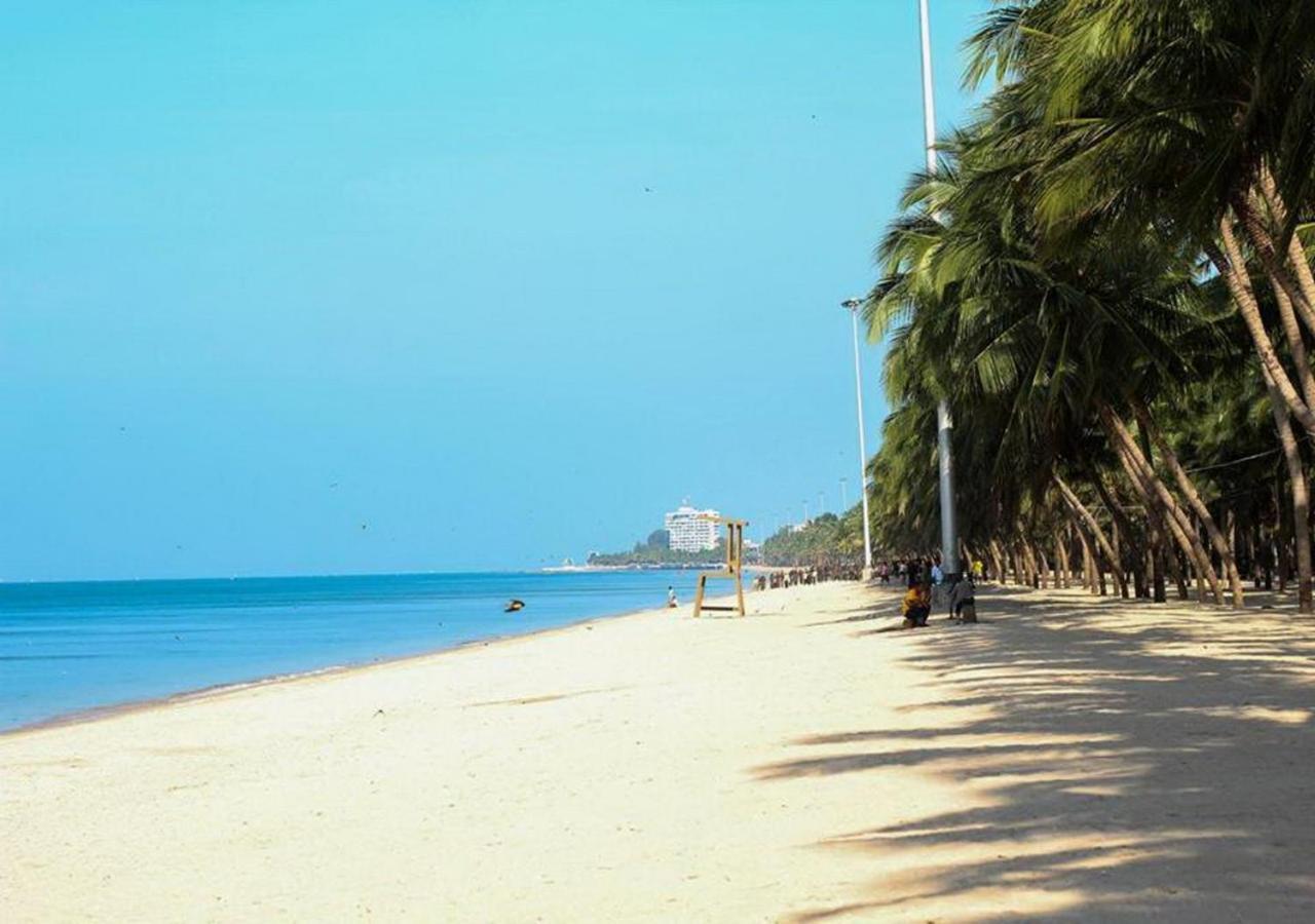 The Zleep Chonburi Hotel Екстериор снимка